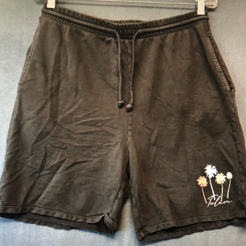 Men's Black Palm Graphic Drawstring Shorts